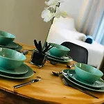 Malaga Beach House, 2 City Bikes, 2 Children\'S Bikes, Wifi, Big Terrace, Bbq, Family, Childfriendly